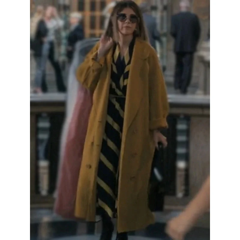 Marisa Tomei Upgraded Claire Trench Coat