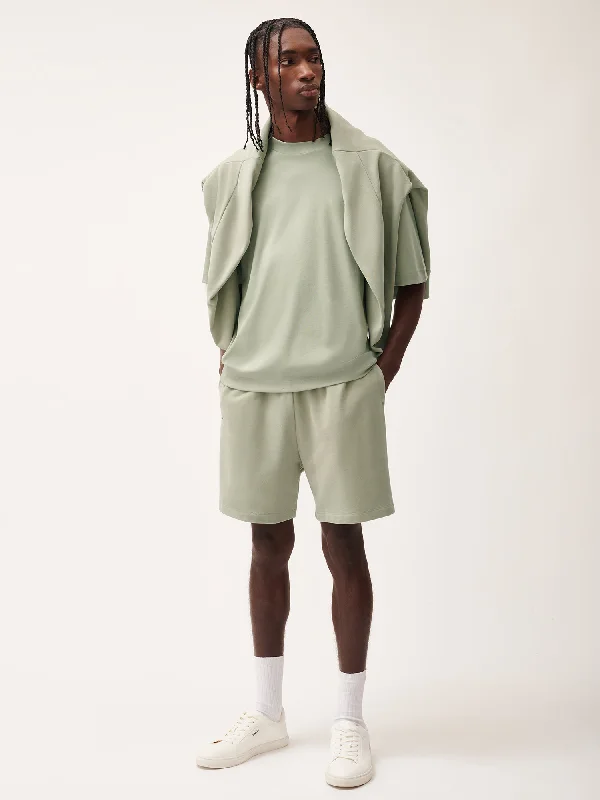 365 Midweight Mid Length Shorts—moss-green