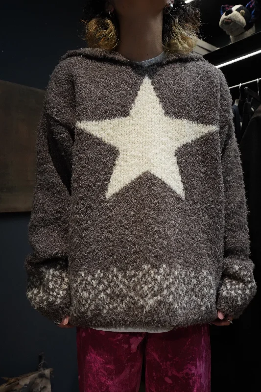 OVERSIZED STAR MOTIF KNIT HOODIE (BEIGE)