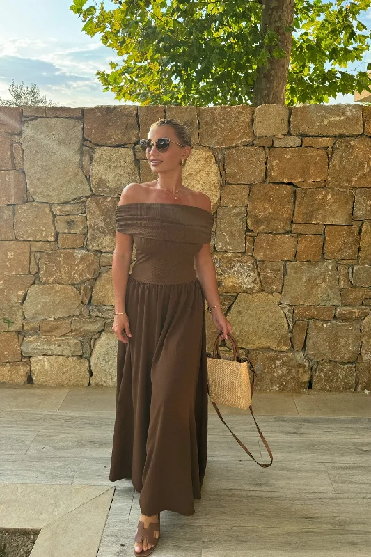 CAMEL OFF SHOULDER MIDAXI DRESS